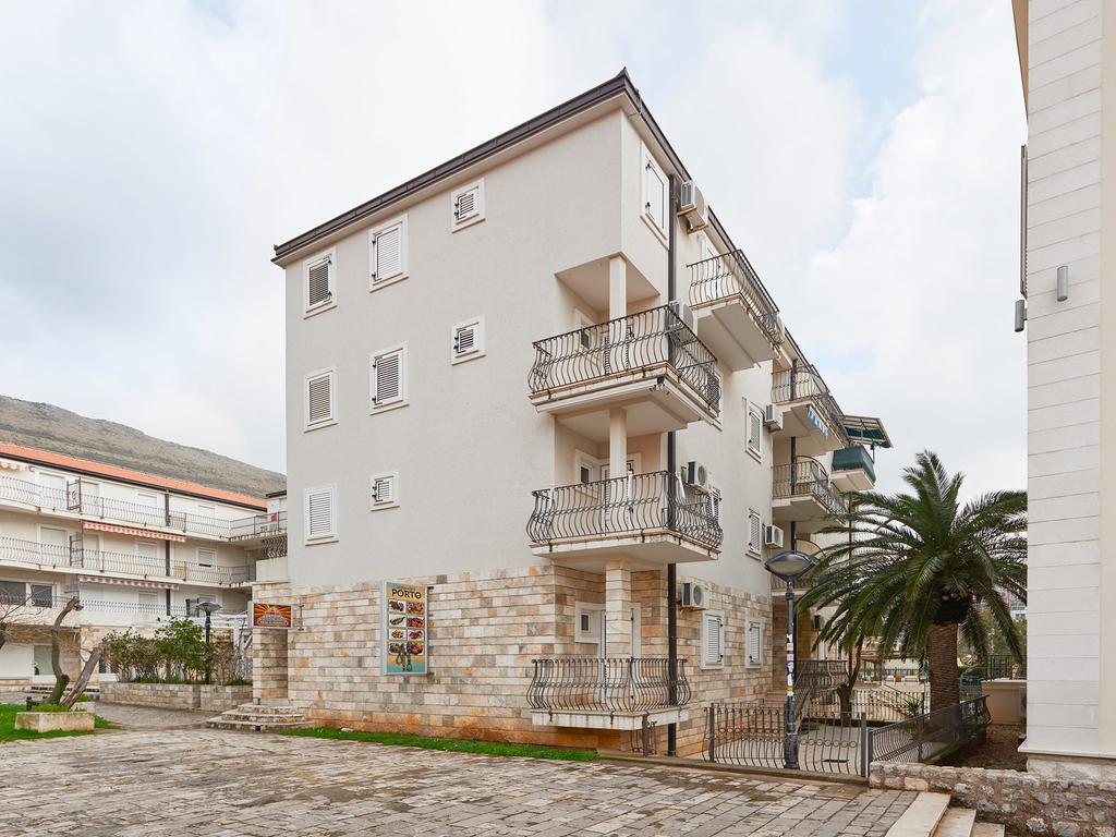 Blue Mare Apartment Petrovac Exterior foto